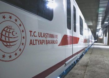 Yeni açılan Gayrettepe-Kağıthane Metro Sınırı’nda bir haftada 24 bine yakın yolcu taşındı