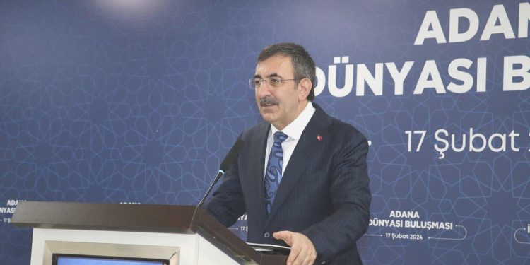 Yılmaz, ‘enflasyonda besbelli düşüşte’ ikinci altı ayı işaret etti