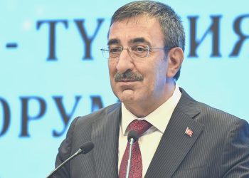 Yılmaz: Gayemiz ticaret hacmini 30 milyar dolara çıkarmak