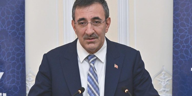 Yılmaz’dan ASELSAN’a ziyaret! Ülkemizi çok daha güçlü kılacağız