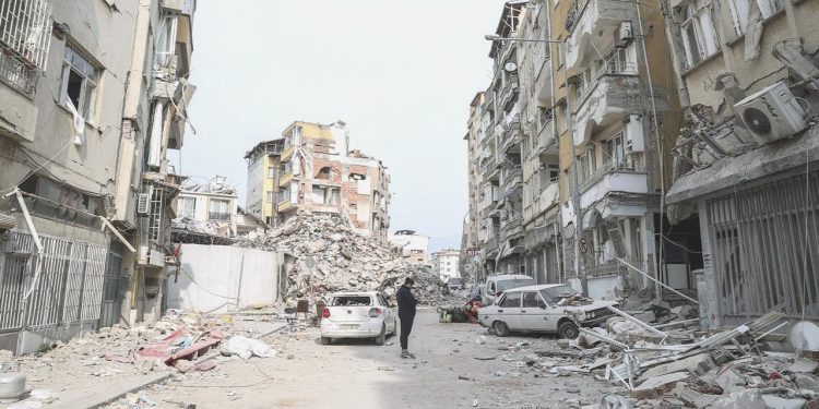 Zelzelenin yıl dönümünde acı ayrıntı