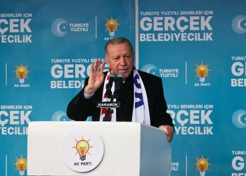 Erdoğan: Çalışanlarımızın ve emeklilerimizin yaşadığı sıkıntıların çözümü boynumuzun borcudur