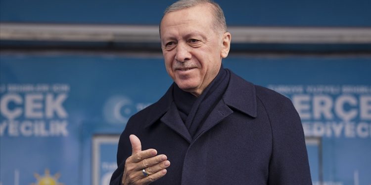 Erdoğan: İstanbul’u belediyecilikte tekrar zirveye taşıyacağız
