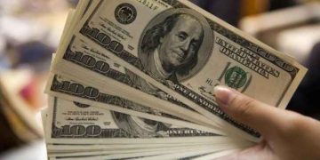 Faiz kararı sonrası dolar kuru geriledi