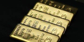 Goldman Sachs: Altın rekor yükselişini devam ettirecek