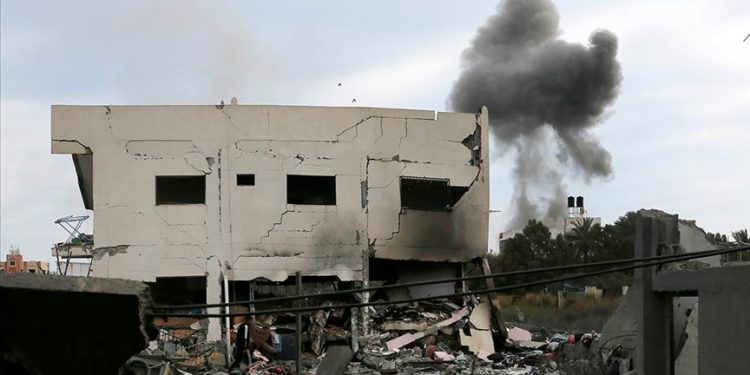 İsrail basını duyurdu: Tel Aviv ile Hamas arasında esir takası müzakereleri başladı