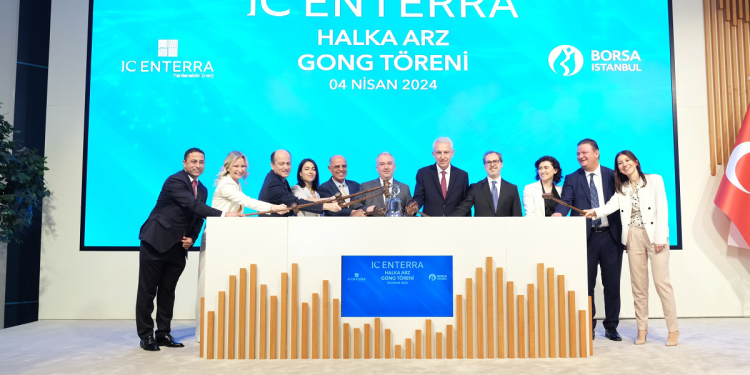 Borsa İstanbul’da gong IC Enterra Yenilenebilir Enerji A.Ş. için çaldı