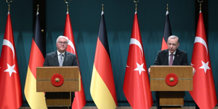 Cumhurbaşkanı Erdoğan: Kısıtlamaları artık gündemimizden çıkaralım