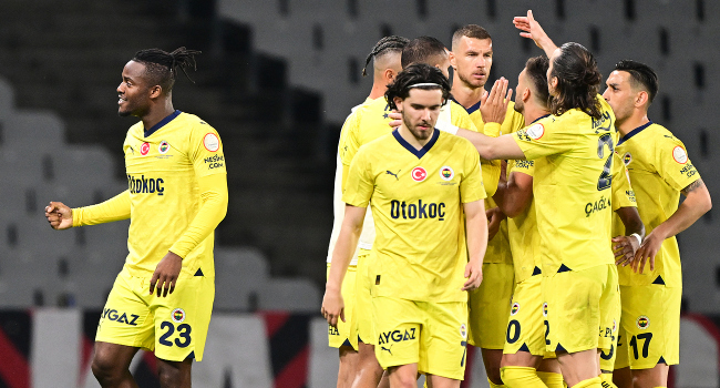 Fenerbahçe, Fatih Karagümrük deplasmanında üç puanın sahibi oldu