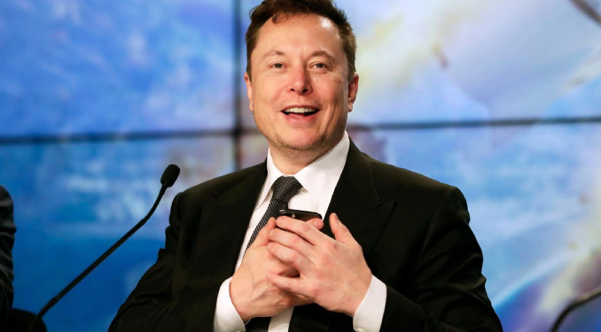 Musk: Yapay zeka en akıllı insandan daha akıllı olacak