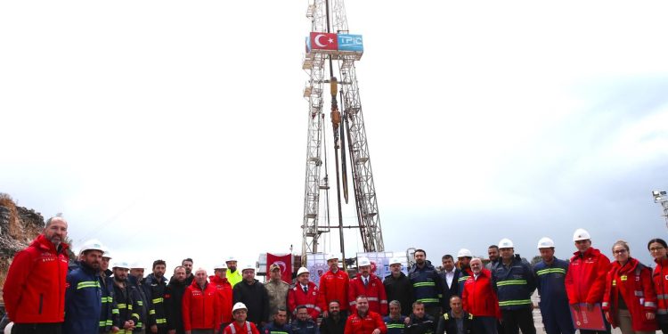 Yerli sondaj kulesi ”Koca Yusuf T1500”, Gabar’da sondaj çalışmalarına başladı