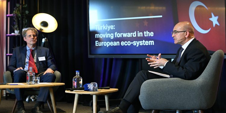 Bakan Şimşek: Mali ayarlama enflasyonun düşmesine yardımcı olacak