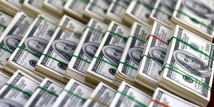 Cari denge martta 4,54 milyar dolar açık verdi