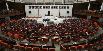 Fahiş fiyat ve stokçuluk cezalarını artıran teklif yasalaştı