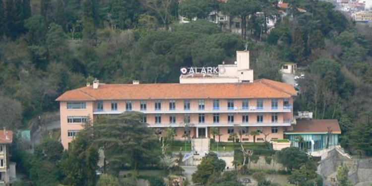 Alarko Holding’ten 1,28 milyar TL zarar