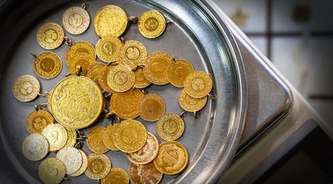 Altında yön yukarı