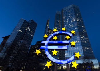 Euro Bölgesi ekonomisinde yavaşlama işareti