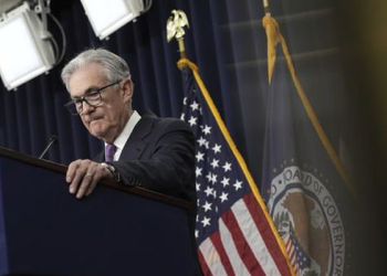 Fed Başkanı Powell: Sıkı duruşa devam