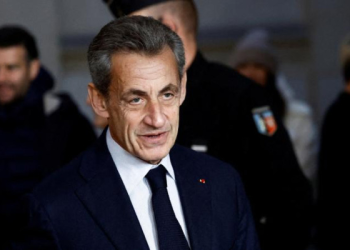 Fransa’nın eski cumhurbaşkanı Nicolas Sarkozy, Macron’un erken seçim kararını eleştirdi