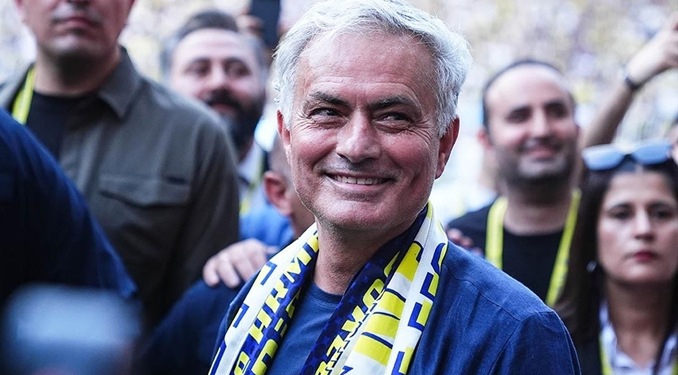 Mourinho’nun teknik ekibi belli oldu
