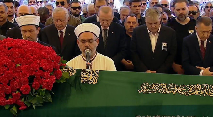 Özer Çiller son yolculuğuna uğurlandı