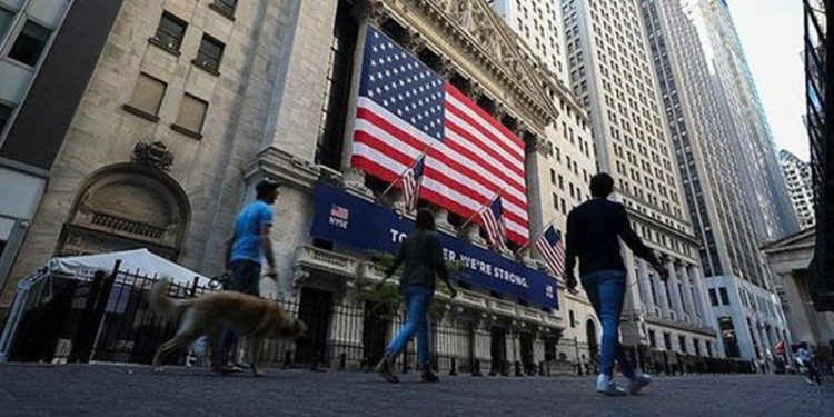 ABD’de işsizlik maaşı başvuruları tahminlerin altına indi