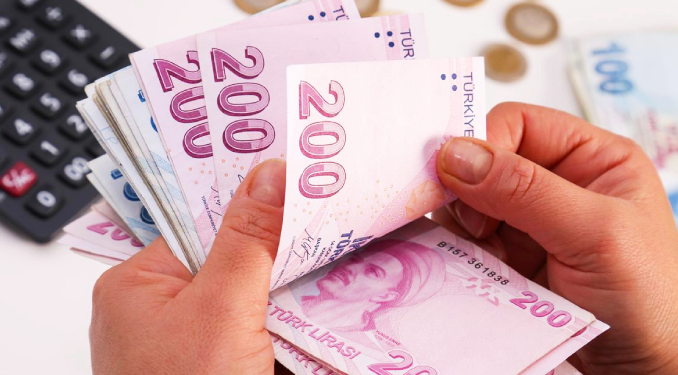 AK Parti emekli maaşına zam için tarih verdi