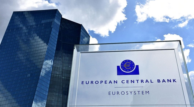 ECB temmuzda faizi sabit bıraktı