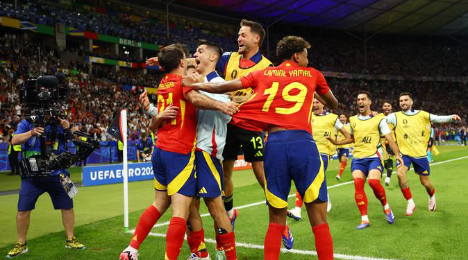 EURO 2024’te şampiyon İspanya!