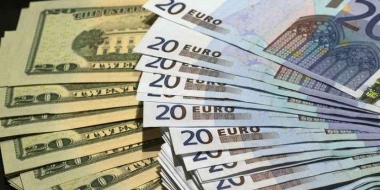Euro/dolar paritesi dört ayın zirvesinde
