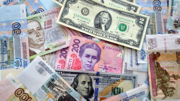 Rusya’da şirketlerin döviz gelirlerini satma zorunluluğu hafifletildi