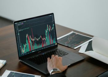 Euro Bölgesi Ekonomisinde Ilımlı Büyüme 