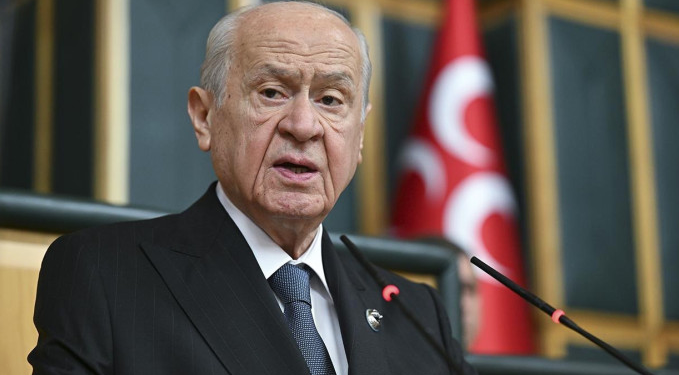 Bahçeli: AYM’nin anayasaya aykırı kararı çöpe atılmıştır