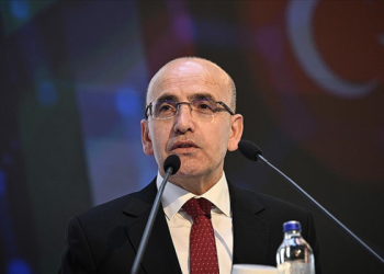 Bakan Şimşek ‘kara pazartesi’yi değerlendirdi: Panik atağa benziyor