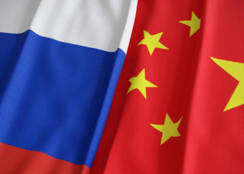 Çin ve Rusya, ticaret için yerel para baskısı kuruyor