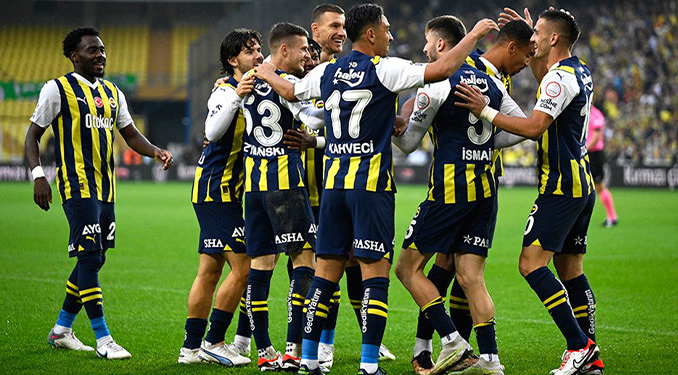 Fenerbahçe evinde Adana Demirspor‘u ağırlayacak