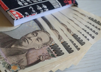 Japon yeni, dolar karşısında 7 ayın zirvesinde