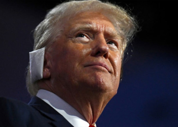 Trump, bu kez de Fed’i diline doladı