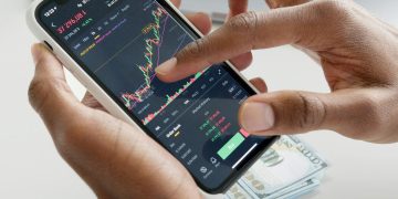 BİST volatil seyreden 2 hisseyi daha tedbir kapsamına aldı