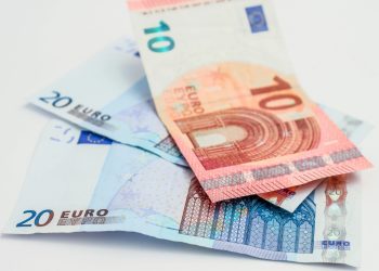 ING fazla kredi kartı faizlerini geri ödüyor