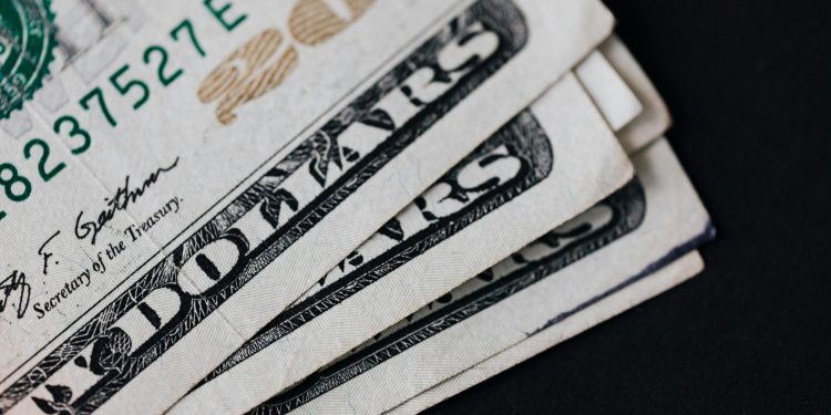 Banka hisselerine yatırım yapan fon yıllık %109 kazandırdı