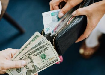 Akbank’tan Türk ekonomisine 600 milyon dolar destek