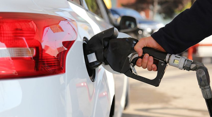 Araç sahipleri dikkat! Motorine zam geliyor