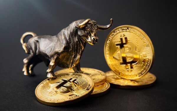 Bitcoin, yeniden 70.000 doları geçecek mi?