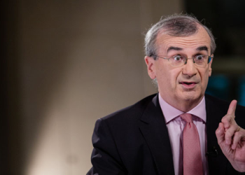 ECB üyesi Villeroy’dan faiz indirim mesajı