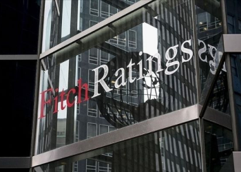 Fitch, İngiltere’nin büyüme beklentisini yükseltti
