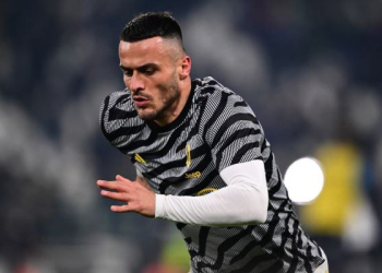 Galatasaray’ın istediği Kostic için Fenerbahçe de devrede