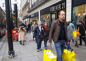 İngiltere’de enflasyon beklentilere paralel