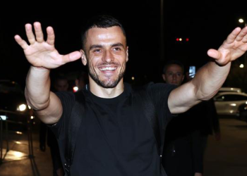 Kostic imza için İstanbul’da