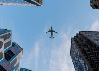 Ajet kampayayı duyurdu: Gazi, şehit ve gazi yakınları ile engellilere uçak biletinde indirim